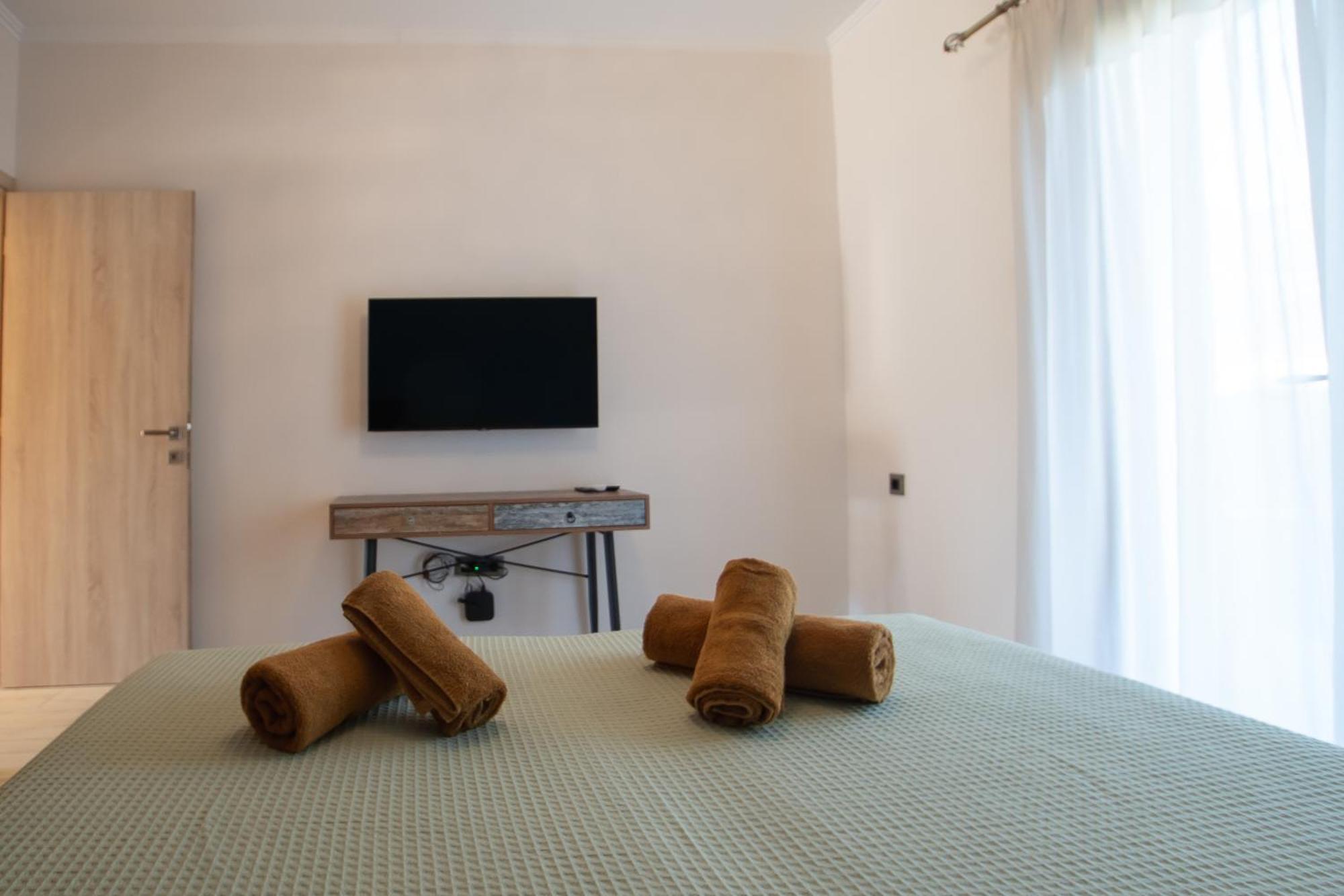 Elegance Suites Plataria Extérieur photo