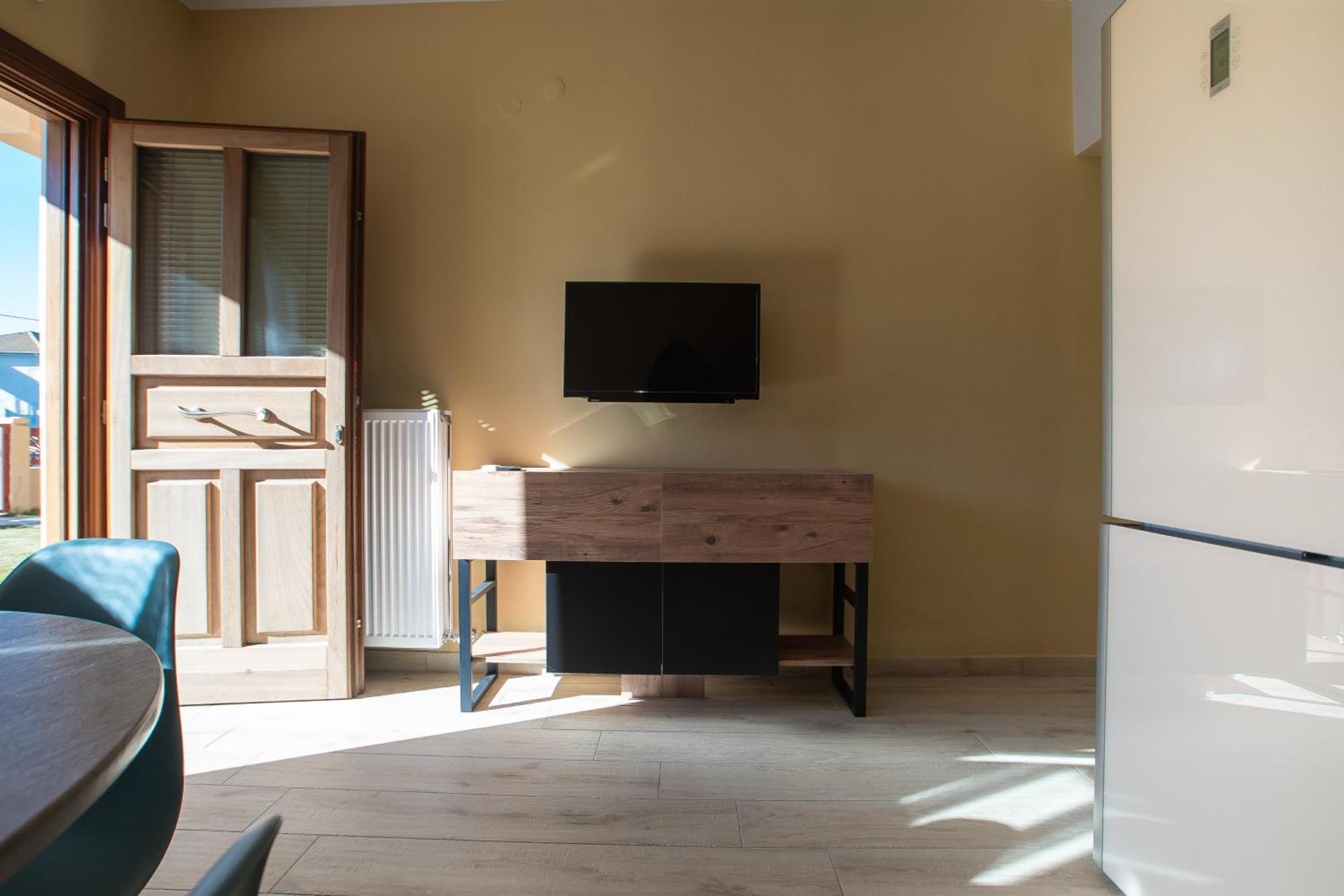 Elegance Suites Plataria Extérieur photo