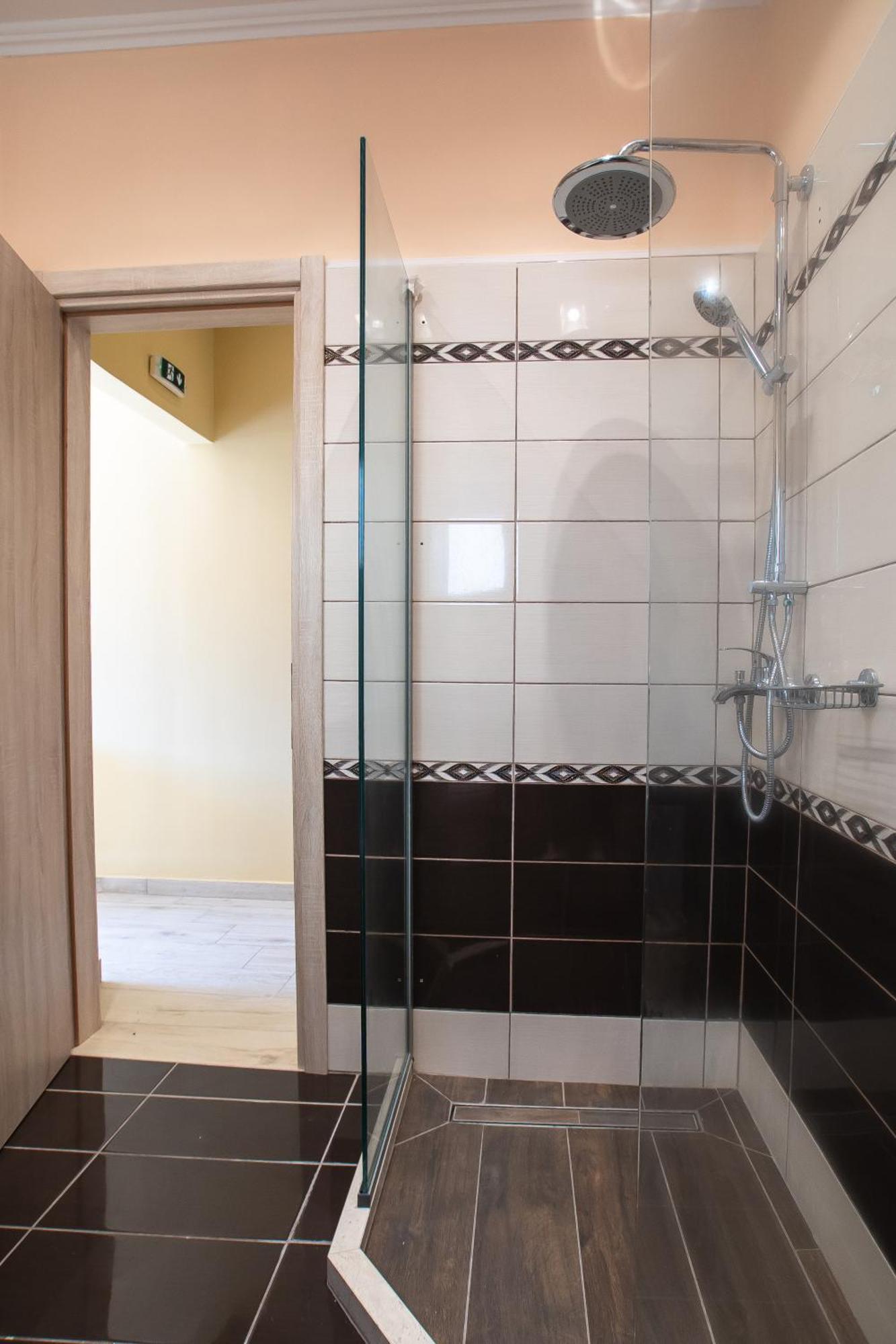Elegance Suites Plataria Extérieur photo