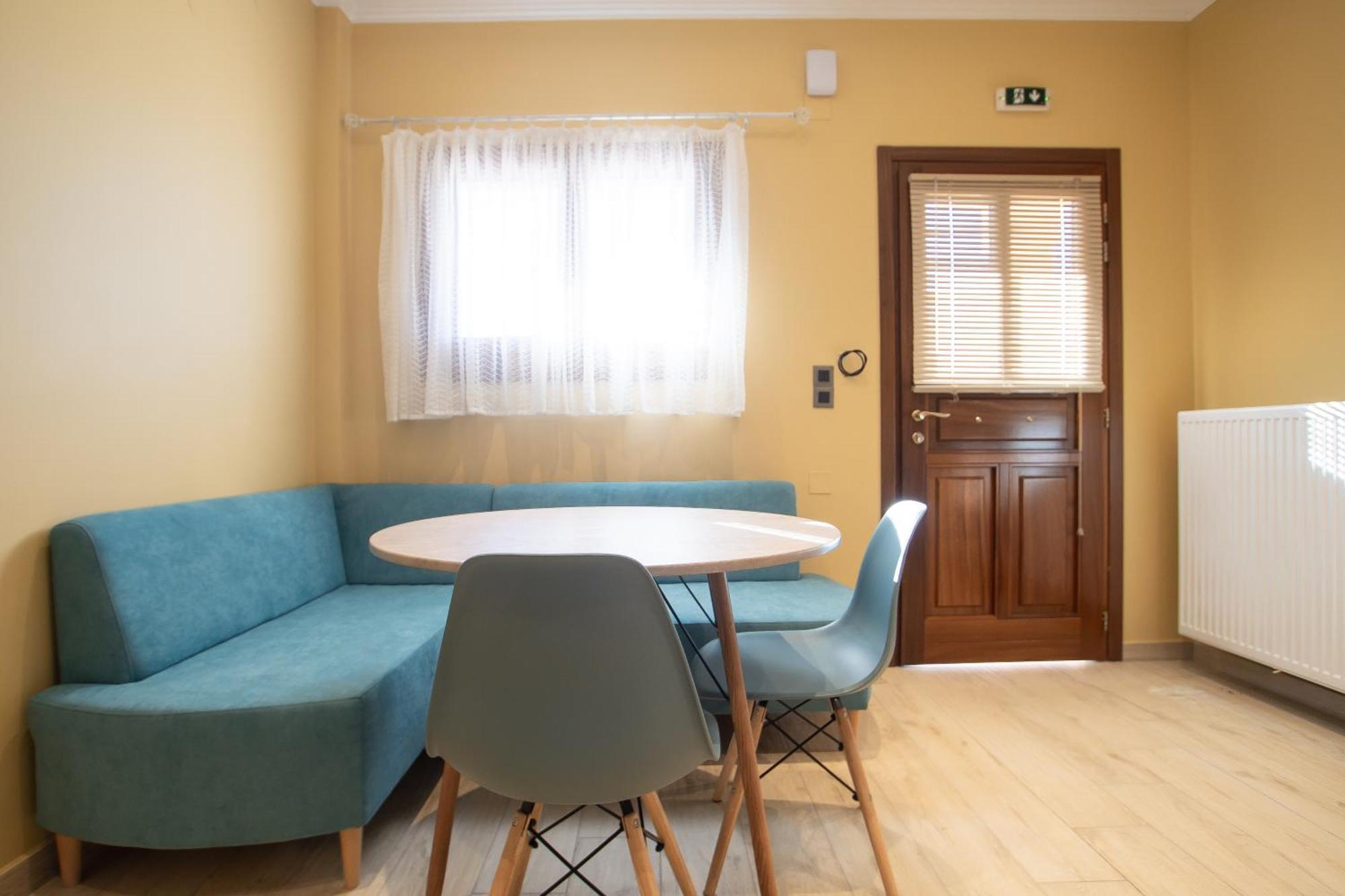 Elegance Suites Plataria Extérieur photo